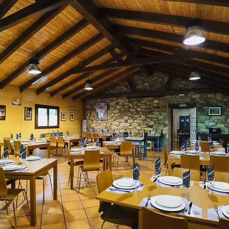 Hostel Cueva De Valporquero Vegacervera