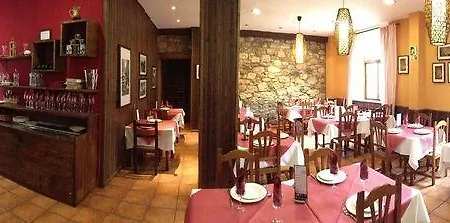 Auberge de jeunesse Cueva De Valporquero Vegacervera