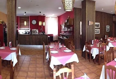 Auberge de jeunesse Cueva De Valporquero