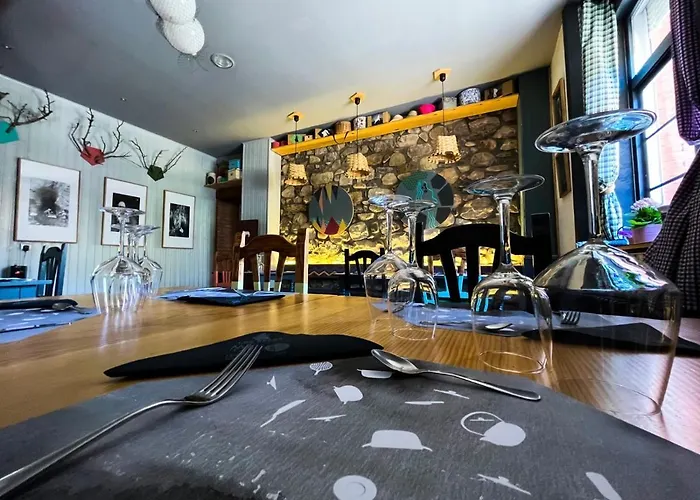 Hostel Cueva De Valporquero Vegacervera