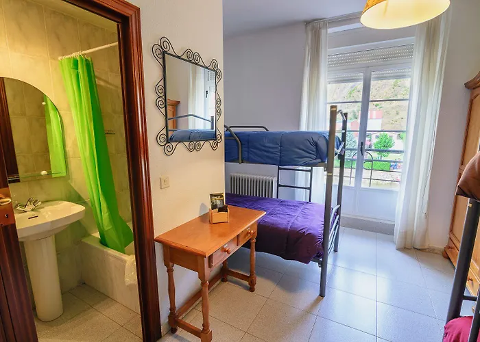 Cueva De Valporquero *