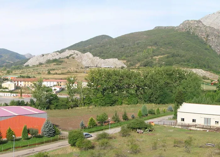 Cueva De Valporquero